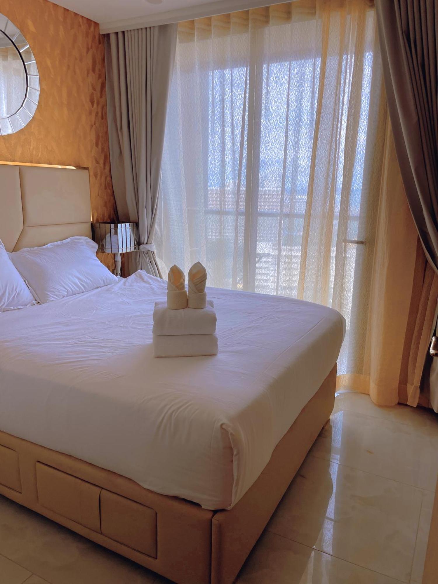 Copacabana Jomtien Condominium Luaran gambar